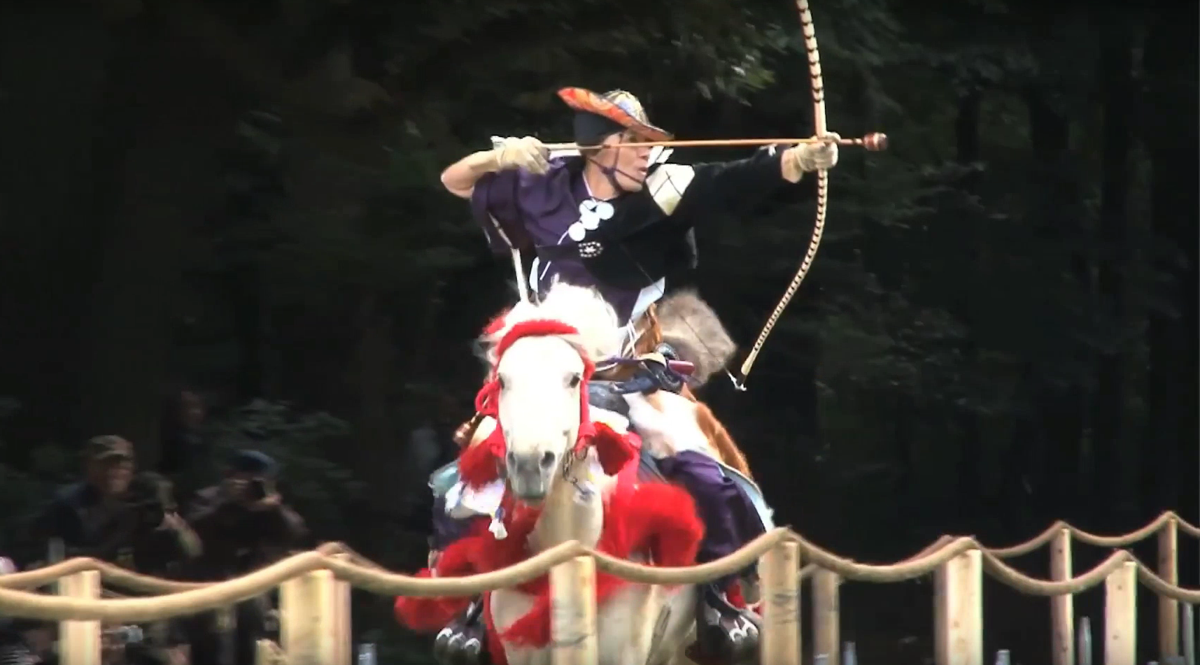 YouTubeを別ウィンドウで開きます