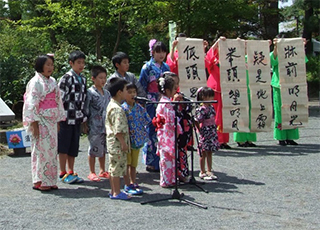 日本と中国の両国をつなぐ子供たちの翼となる教育支援をこれからも続けていきます。