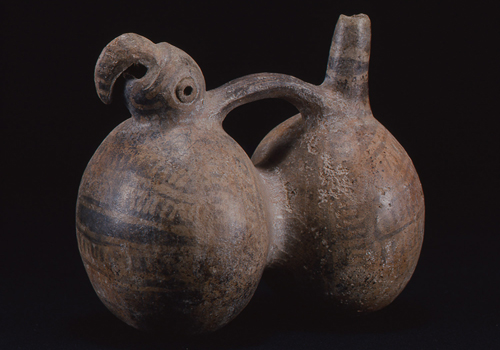 《彩陶鳥形笛》紀元前1世紀／ペルー　愛知県陶磁美術館蔵