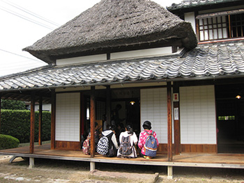 Public display of the interior of Historic Site, Ookuma Shigenobu's Residence (Saga City, Saga)