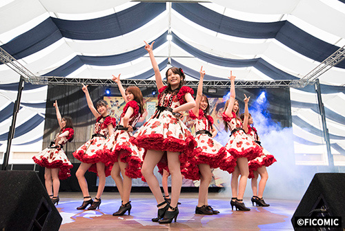 Live performance of AKB48.