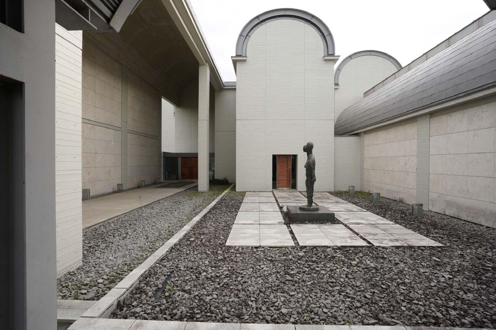 2_富岡市立美術博物館・福沢一郎記念美術館