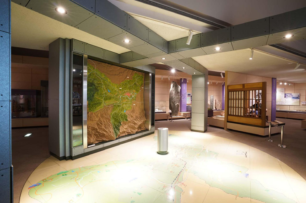 10_富岡市立美術博物館・福沢一郎記念美術館