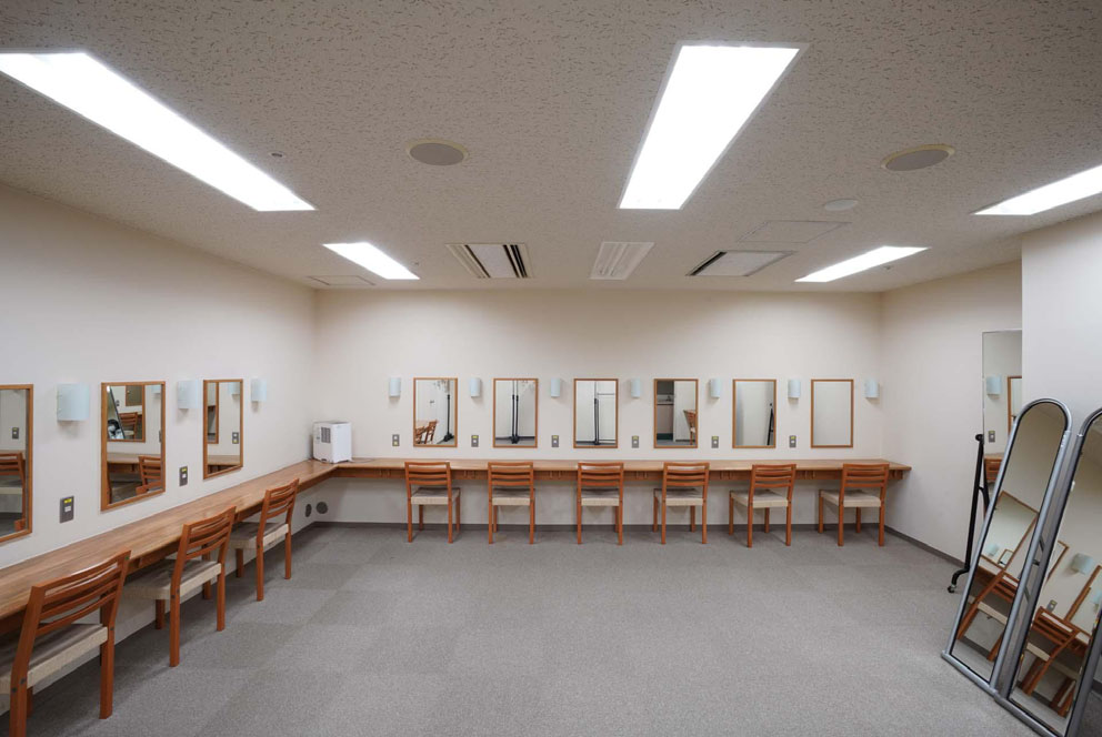 11_群馬県立自然史博物館・かぶら文化ホール(付帯ホール)