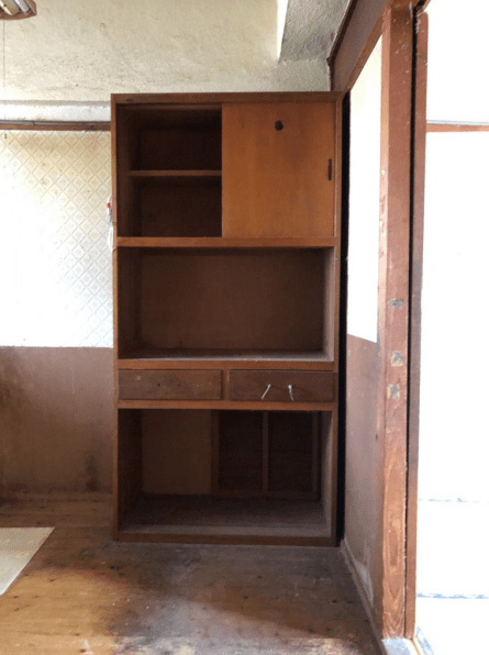15_台所の木製家具「戸ダナ」と住戸図面にも表記あり