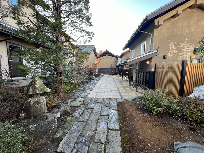 14_[小布施町並修景計画]　栗の小径