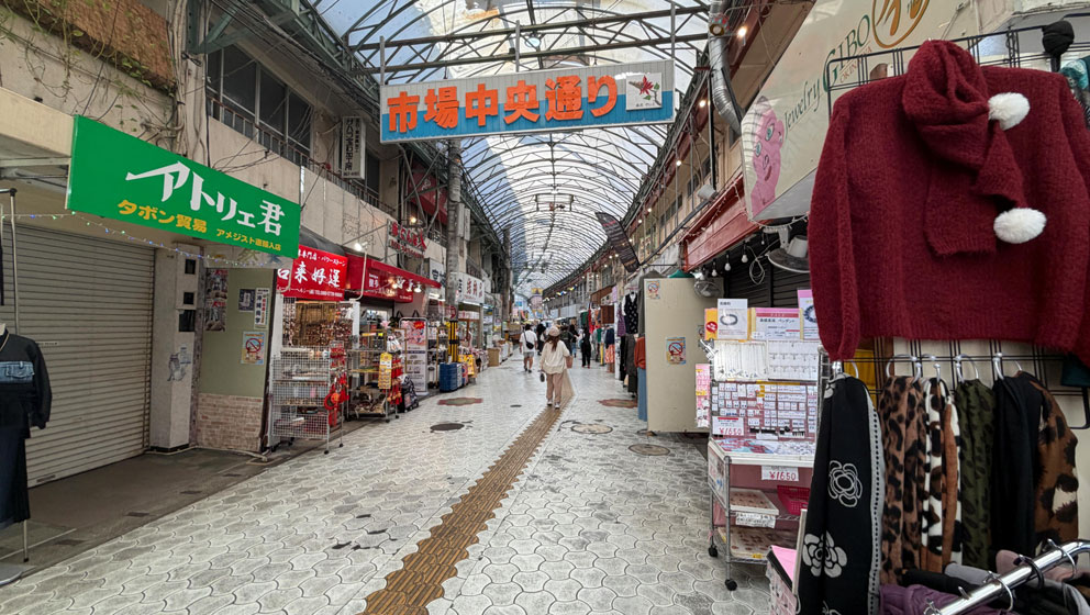 4_ガーブ川水上店舗