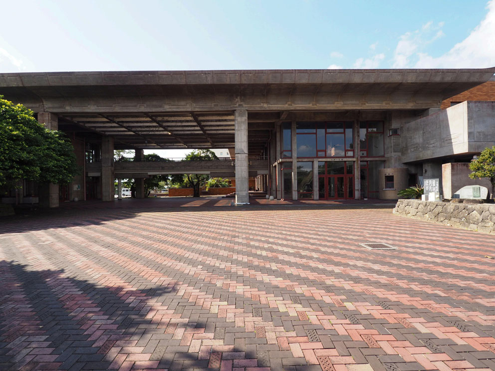 3_石垣市市民会館