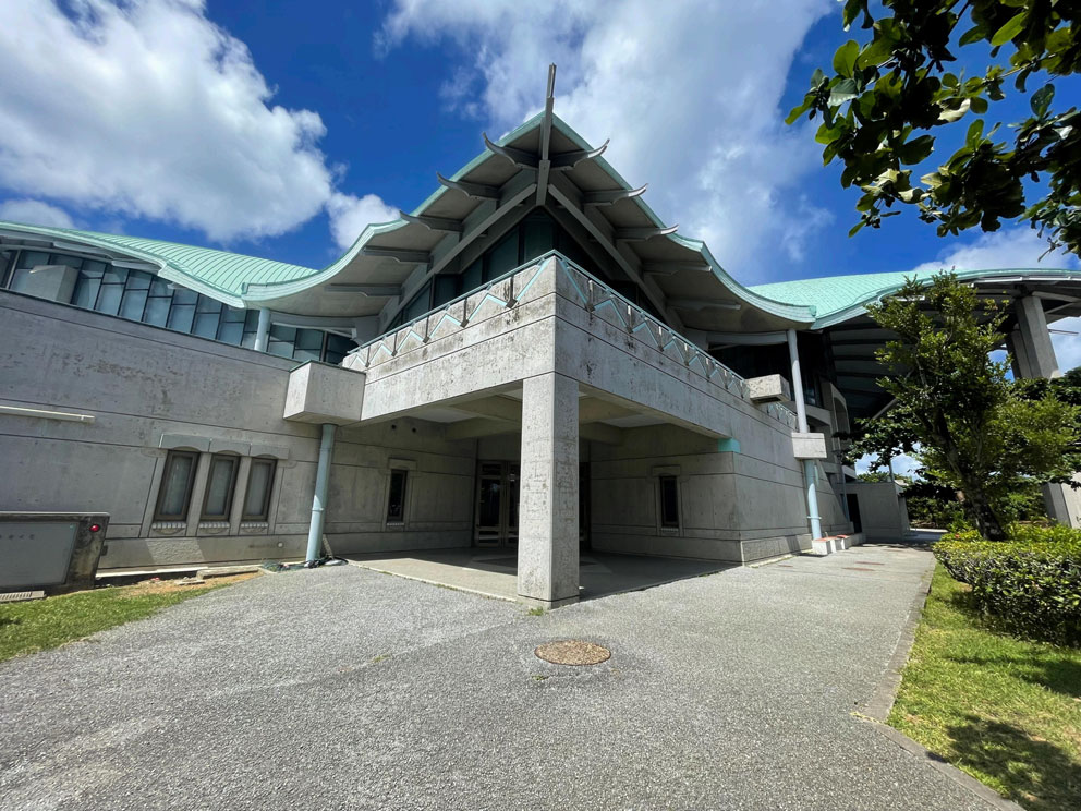 4_沖縄コンベンションセンター 展示棟
