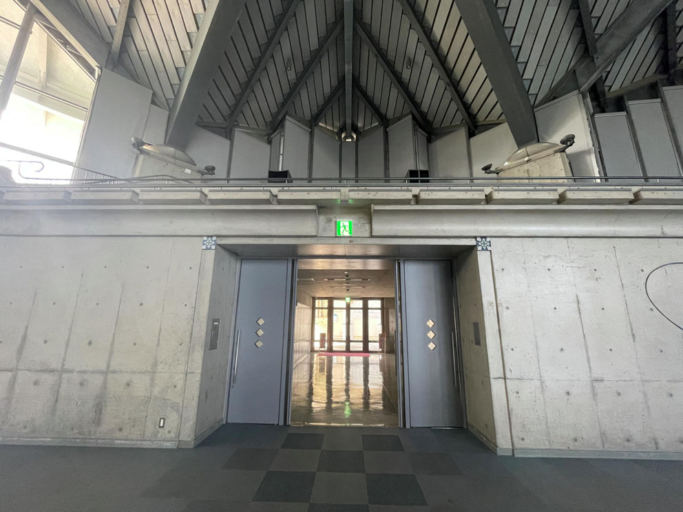 7_沖縄コンベンションセンター 展示棟