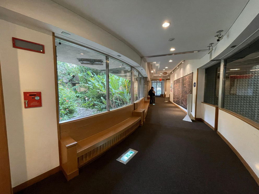 10_浦添市美術館