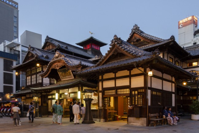 道後温泉本館