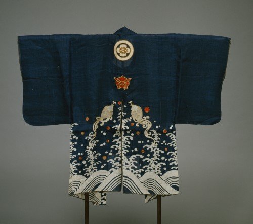 火事装束 紺麻地波兎雨龍模様 江戸時代・19世紀 アンリー夫人寄贈 東京国立博物館蔵