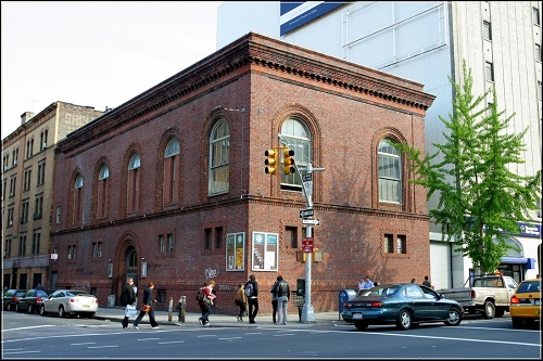 アンソロジー・フィルムアーカイブス　外観