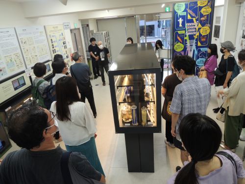 企業/地域連携では閉館後のガイドツアー等を開催