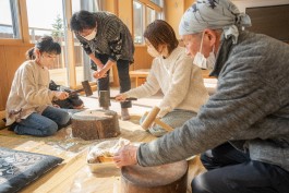 奥会津の保存食体験会「ままんま博」の様子①