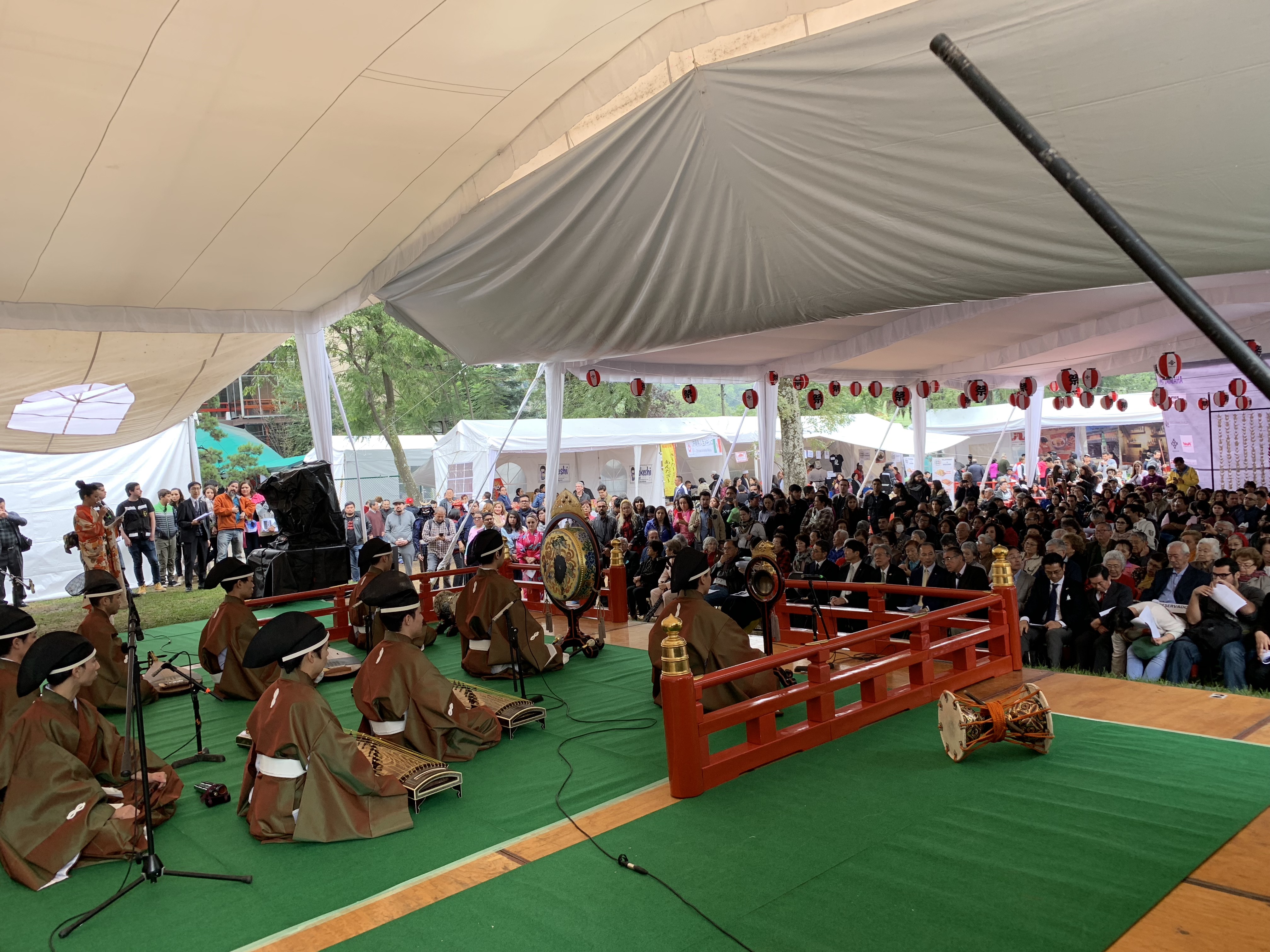 日本文化祭りでの公演の様子