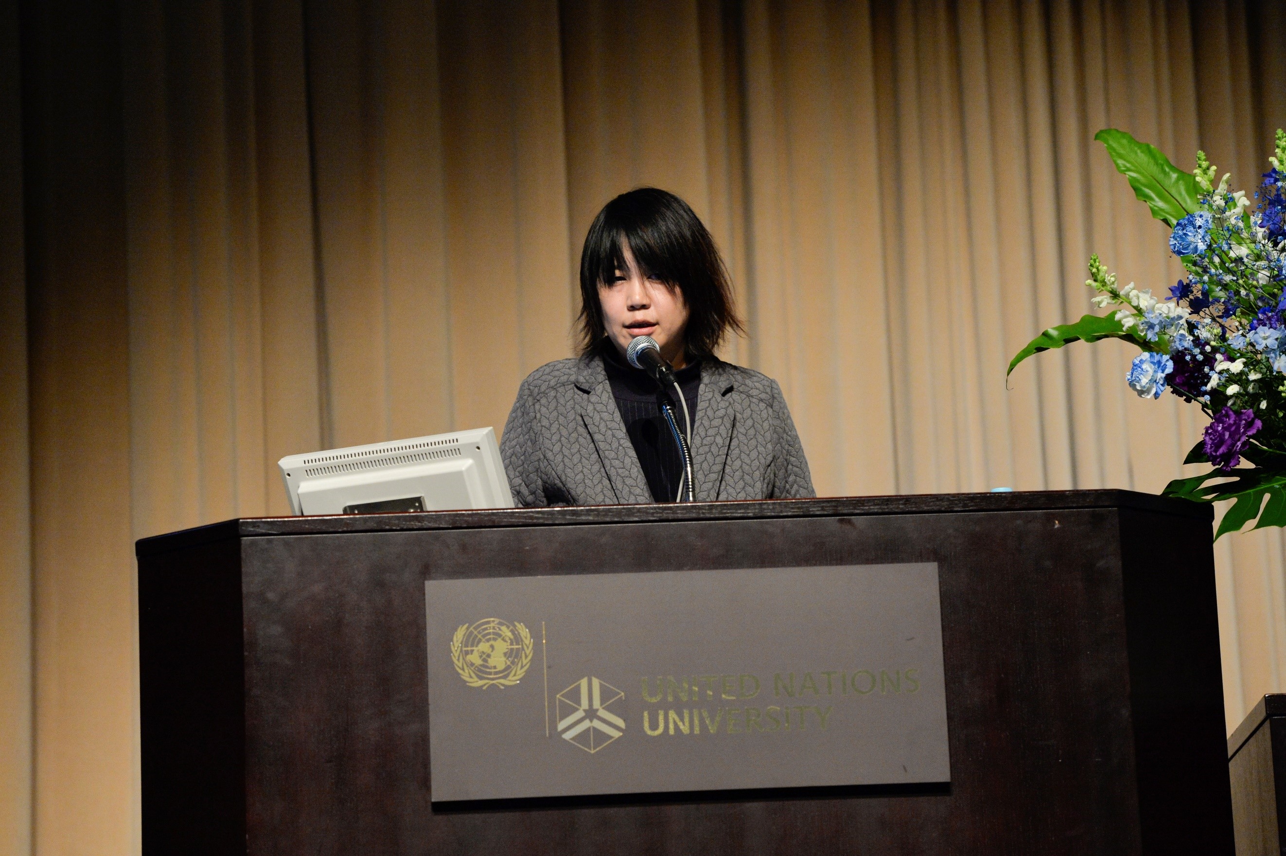 矢内原美邦氏の発表 矢内原美邦氏の発表