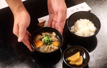 建長汁（けんちん汁）