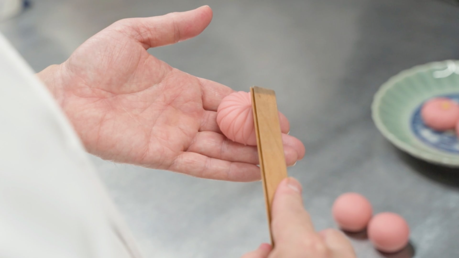 職人に学ぶ 京菓子・生菓子の“わざ”体験