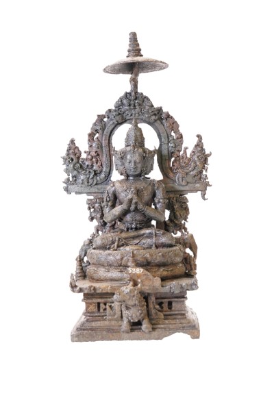 金剛界曼荼羅彫像群のうち四面毘盧遮那如来 インドネシア国立央博物館